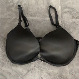 Victoria Secret Bombshell Convertible Bra 34D
